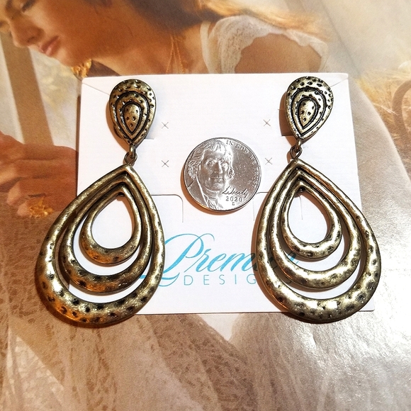 NEW Premier Designs Antiqued Gold tone Long Clip On Earrings - Picture 4 of 7